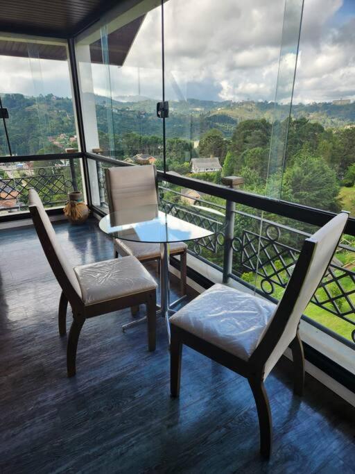 Flat Duplex Com Excelente Vista A 1,2 Km Capivari Campos do Jordão المظهر الخارجي الصورة